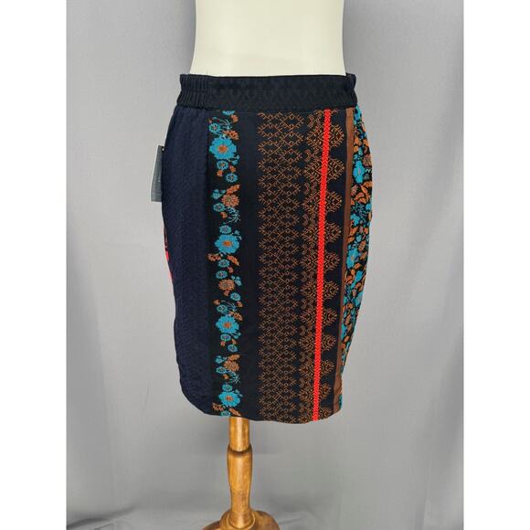 dolan Dresses & Skirts - Dolan Left Coast Collection Skirt Womens Petite XS Navy Multi Jacquard Floral